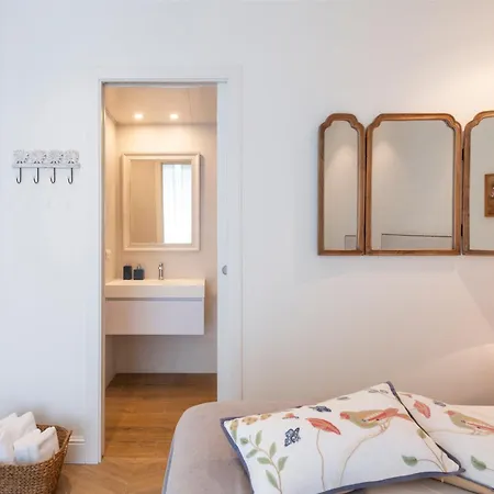 Apartment Atico Capricho De San Jorge